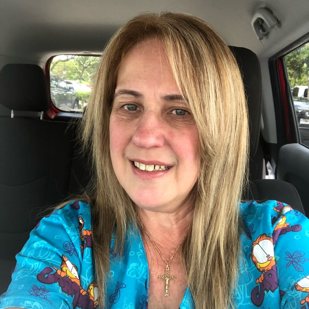 Meet your Posher, Carmen